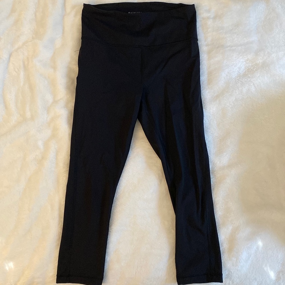 Athleta ultimate stash pocket capri